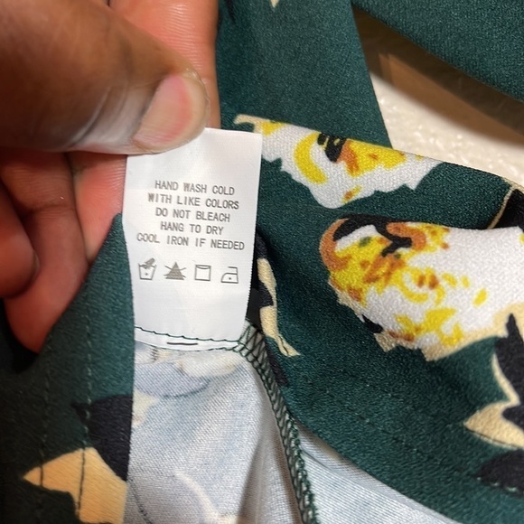 Melloday long sleeve green floral top size M - Picture 5 of 6